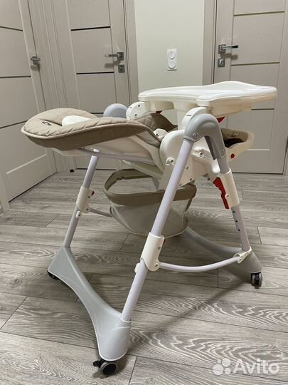 Стульчик для кормления babyton