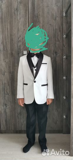 Костюм для мальчика 134 140