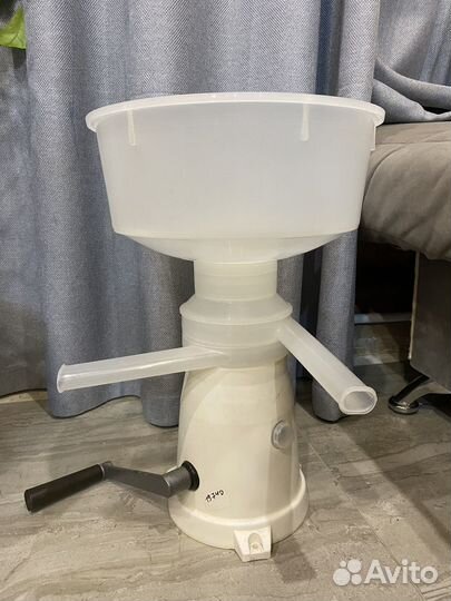 Сепаратор сливкоотделитель