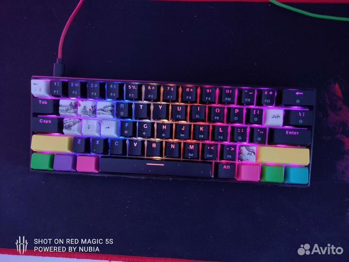 Игровая клавиатура anne pro 2