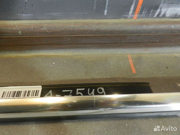 Накладка стекла переднего - Audi A3 8V (2012-20гг)