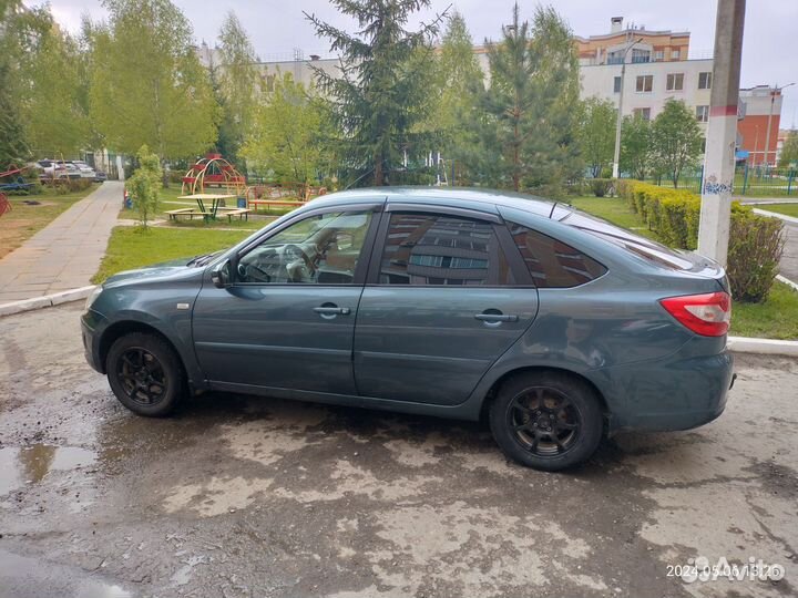 LADA Granta 1.6 МТ, 2014, 130 000 км