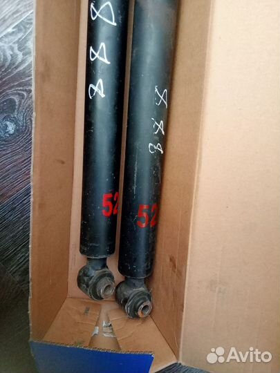 Задний амортизатор Мерседес Е 211