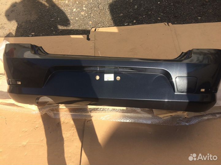 Задний бампер в цвет Рено Логан Фаза 2 Черный