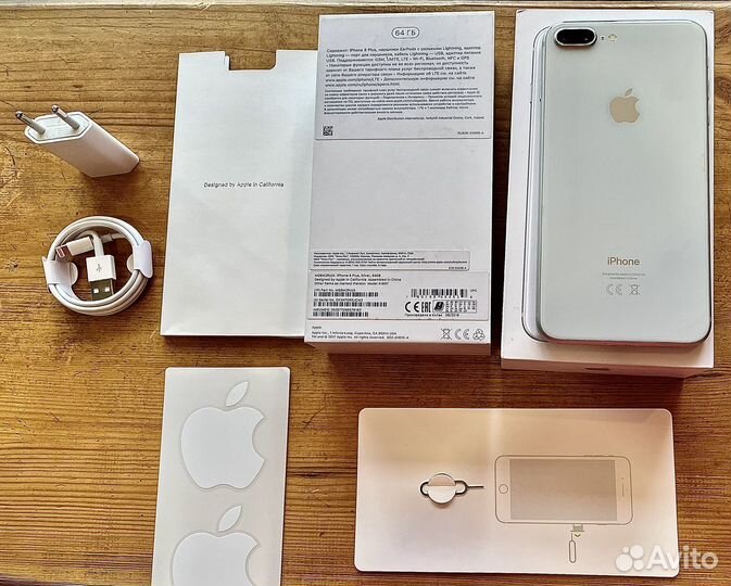 iPhone 8 Plus, 64 ГБ