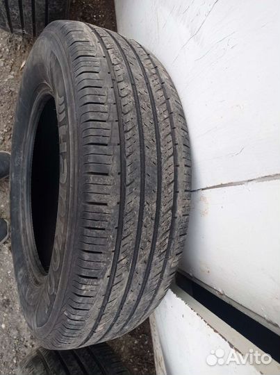 Hankook Dynapro HP2 RA33 215/70 R16 и 215/70 R16 100