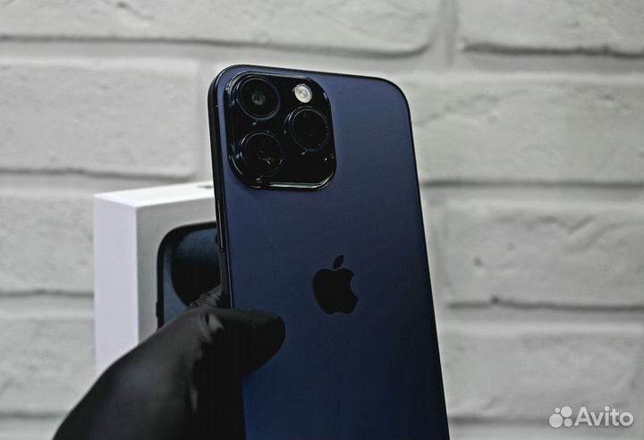 Оригинал iPhone xr в корпусе 15 pro max IOS