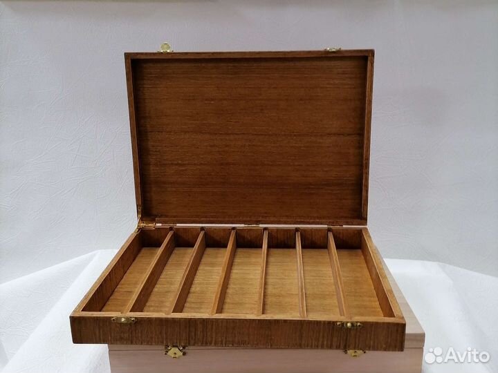 Шкатулка органайзер для мулине и бисера