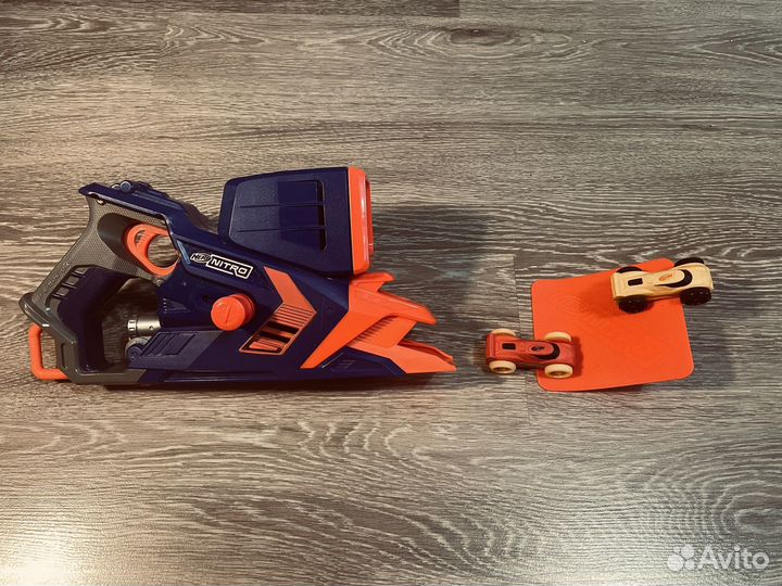 Бластер Nerf Nitro Flashfury