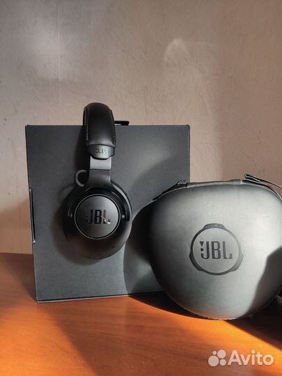 Наушники jbl club one