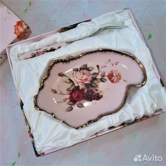 Лимонница с вилочкой Новая в упаковке