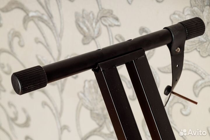 Стойка для цифрового пианино