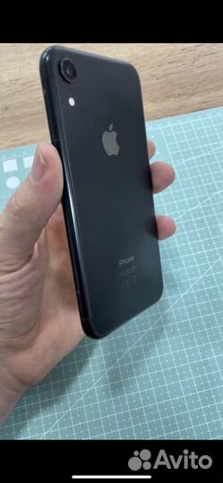 iPhone Xr, 128 ГБ