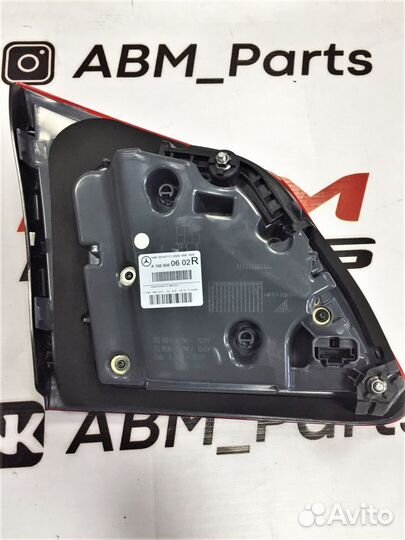 Фонарь задний правый на Mercedes GLS X166