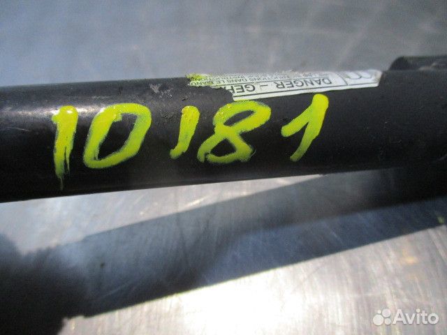 Крюк буксировочный LADA Largus R90 21129 2018