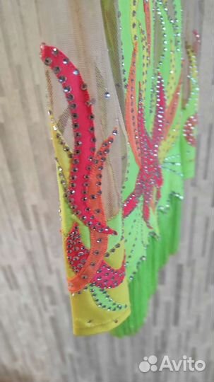 Купальник для художественной гимнастики.Новый