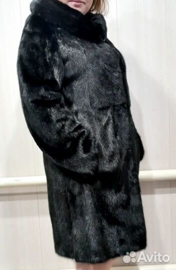 Продам норковую шубу