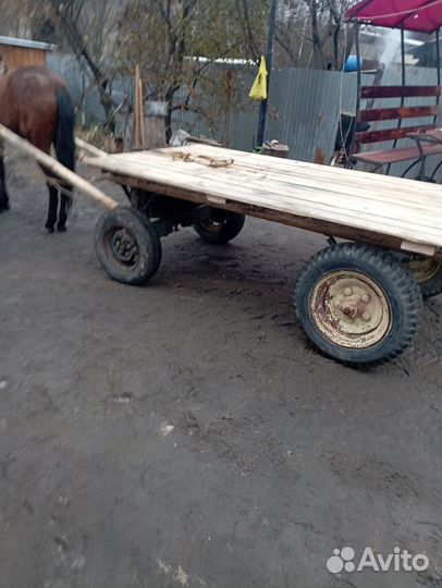 Телега для лошади