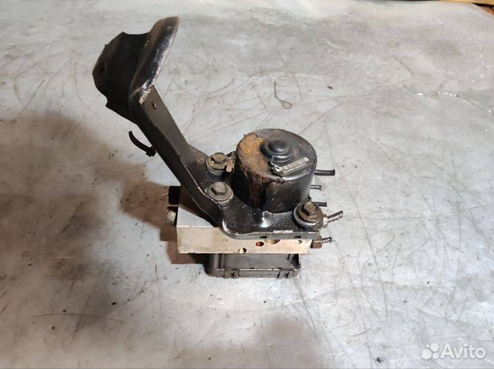 Блок ABS Chrysler Voyager 4 2003 25020409433
