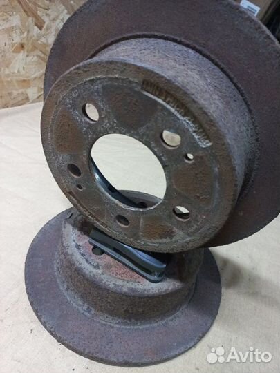 Тормозные диски заднее Ssangyong Kyron внедорожник