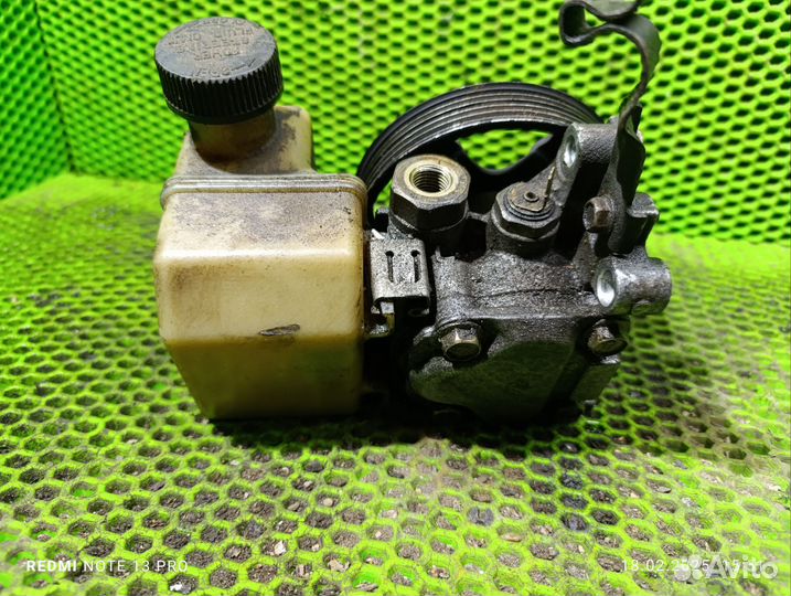 Насос гур Mazda 6 GG 2.0