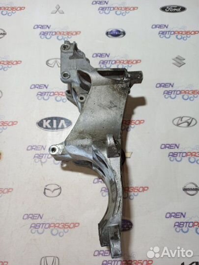 Кронштейн генератора Renault Logan 2 K4M 2015