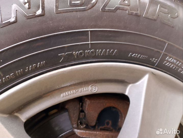 Yokohama Geolandar G033V 215/70 R16 100E