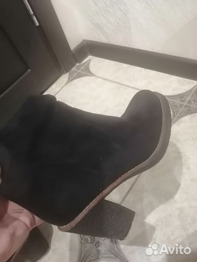 Зимние женские сапоги 38