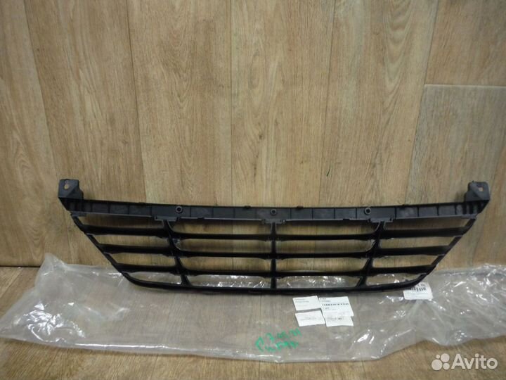 Решетка переднего бампера hyundai IX35 2013