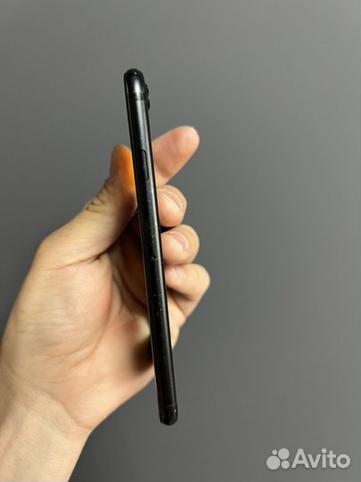 iPhone 7, 32 ГБ