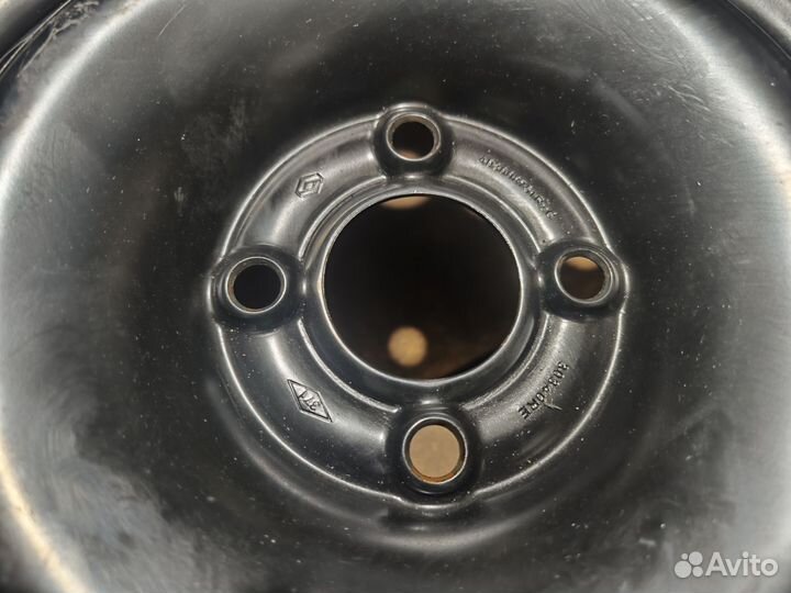 R15 Renault оригинал