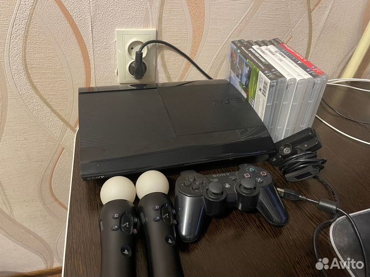 Ps3 Super Slim 500gb+8 игр, контроллеры и камера