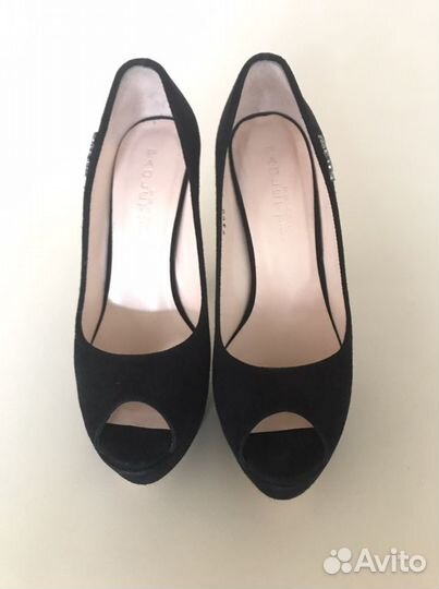 Босоножки женские