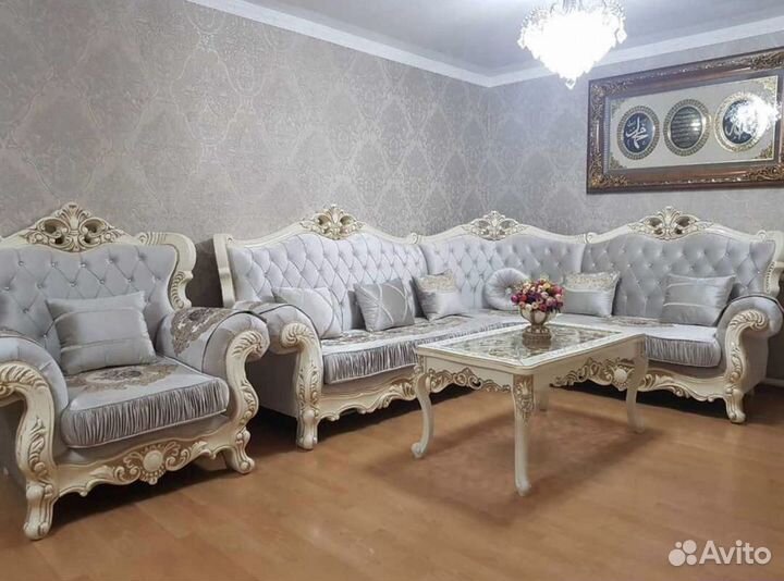 Угловой диван