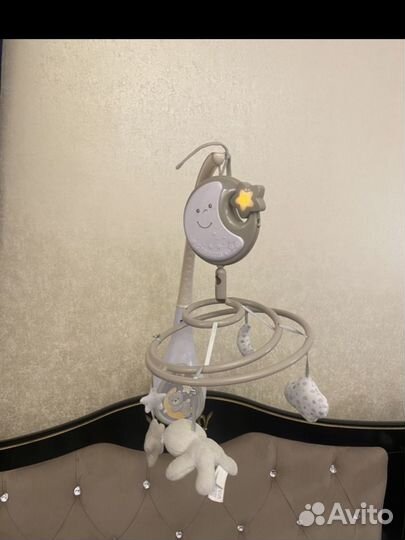 Мобиль на кроватку chicco