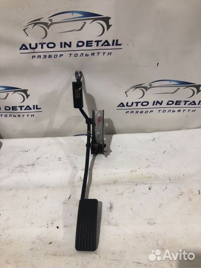 Педаль газа mitsubishi lancer 9 1.6 МКПП