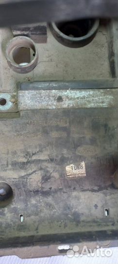 Площадка полка акб Форд Фокус 2 Рестайлинг седан 1