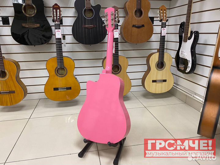 Акустическая гитара Belucci