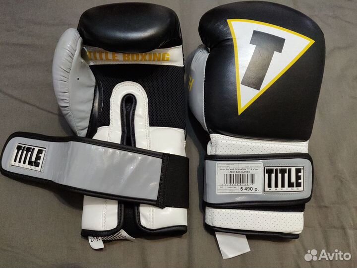 Боксерские перчатки title 16 Oz