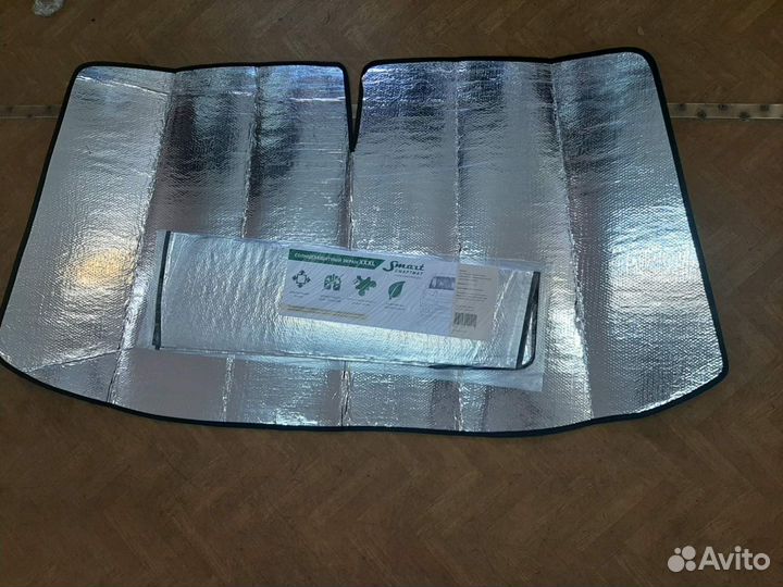 Солнцезащитный экран на лобовое стекло или панель