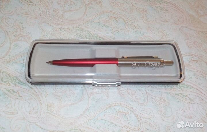 Ручка подарочная