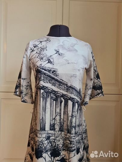 Италия Платье 40-42 Risskio