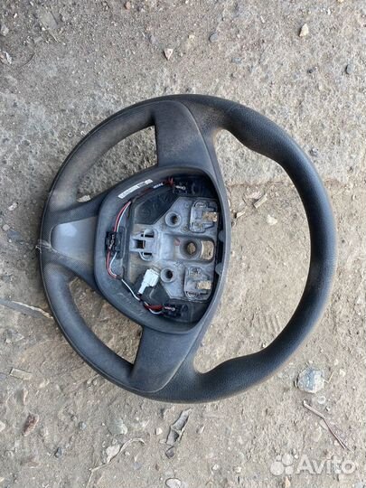 Руль Рено Логан 2