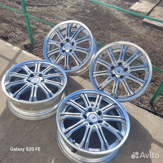 Диски r18 5x114.3
