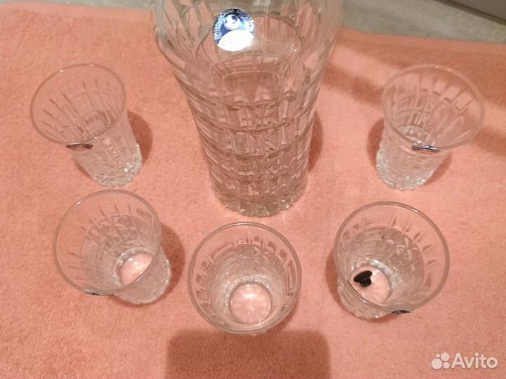 Графин хрустальный