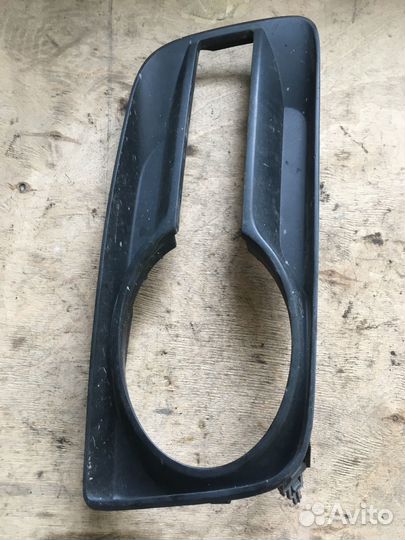 Накладка рамка птф правой Mazda CX-7