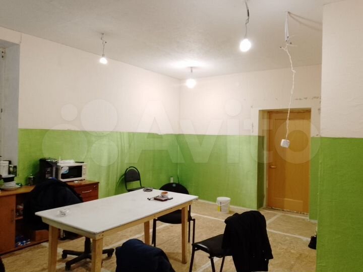 Дом 180 м² на участке 13 сот.