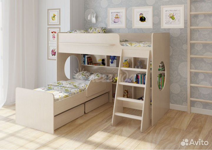 Двухъярусная кровать