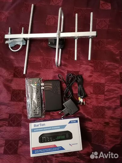 Антенна для тв и приставка на 20 каналов