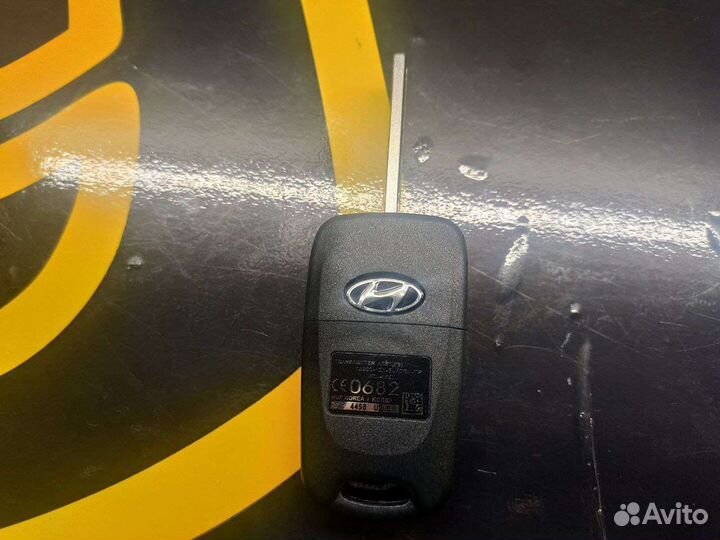Выкидной ключ хундай Hyundai ix35 автоключ